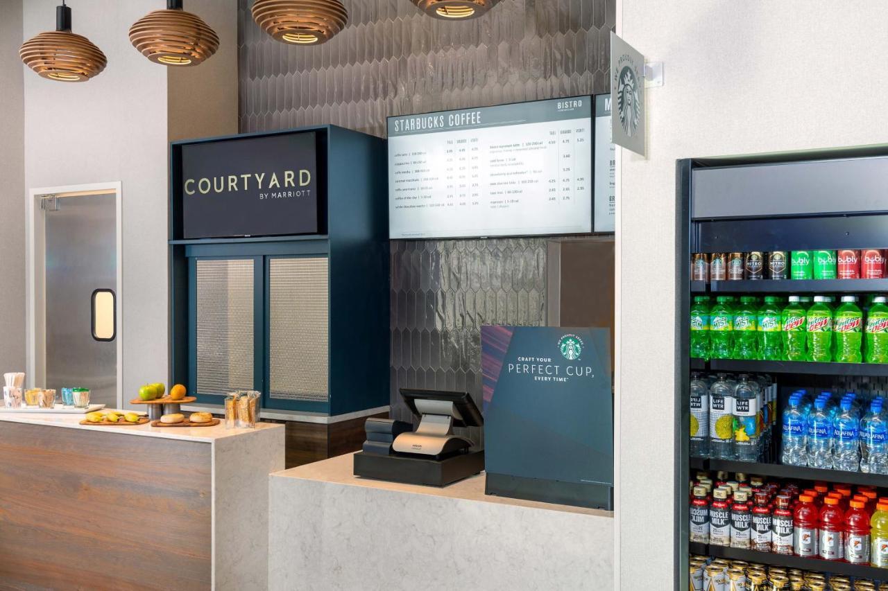 Courtyard By Marriott Atlanta Midtown Hotel Exterior photo